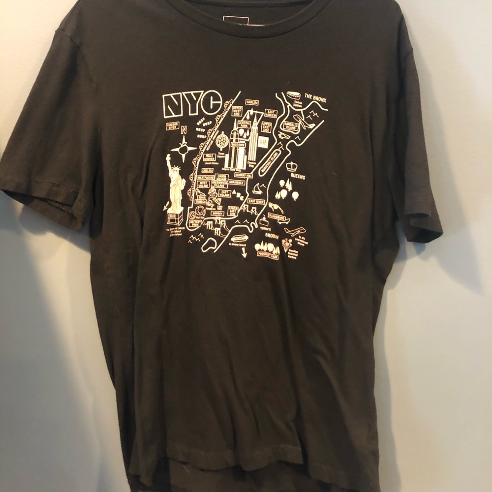 Gap Graphic Tee of NYC!